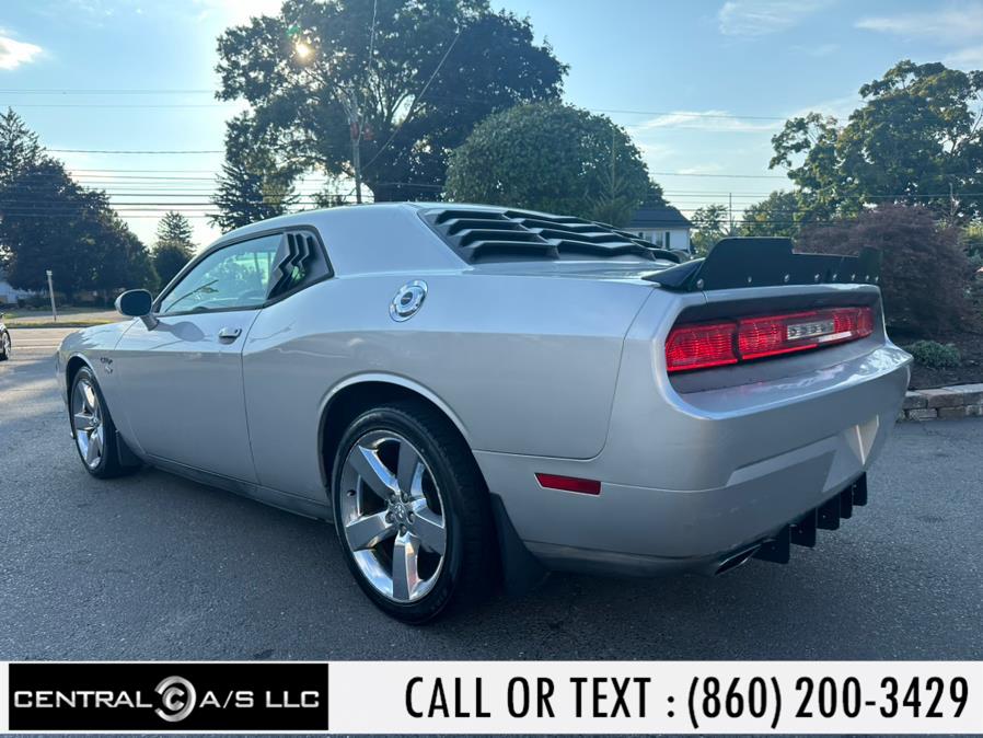 2012 Dodge Challenger SXT photo