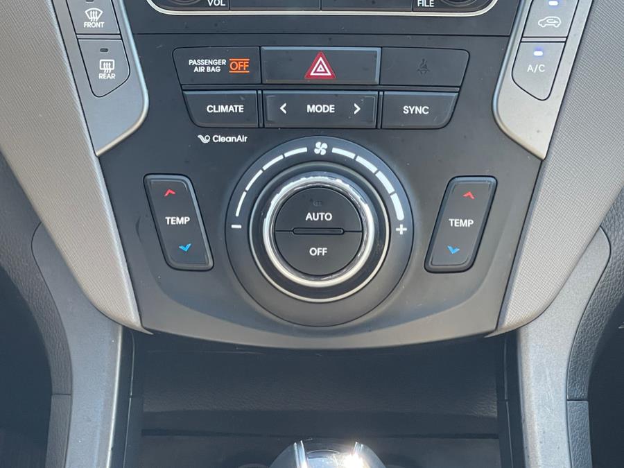 2017 Hyundai Santa Fe Sport 2.0T Auto AWD photo