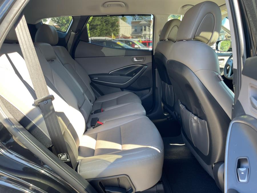 2017 Hyundai Santa Fe Sport 2.0T Auto AWD photo