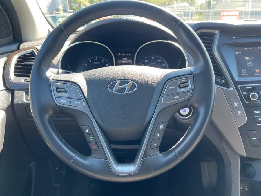 2017 Hyundai Santa Fe Sport 2.0T Auto AWD photo