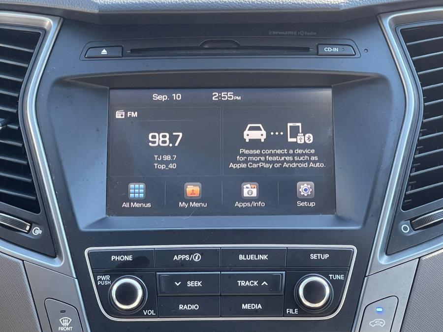 2017 Hyundai Santa Fe Sport 2.0T Auto AWD photo