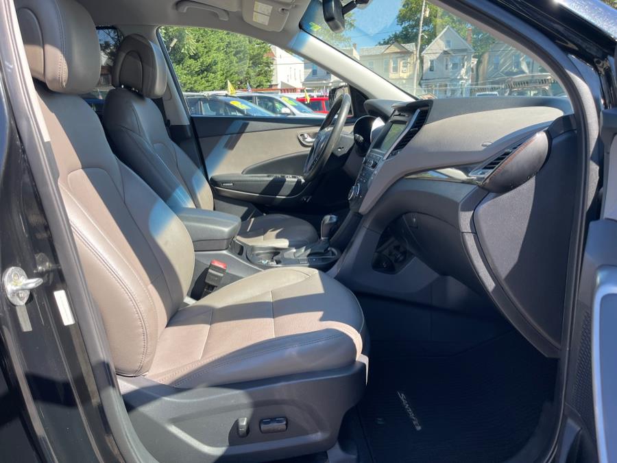 2017 Hyundai Santa Fe Sport 2.0T Auto AWD photo