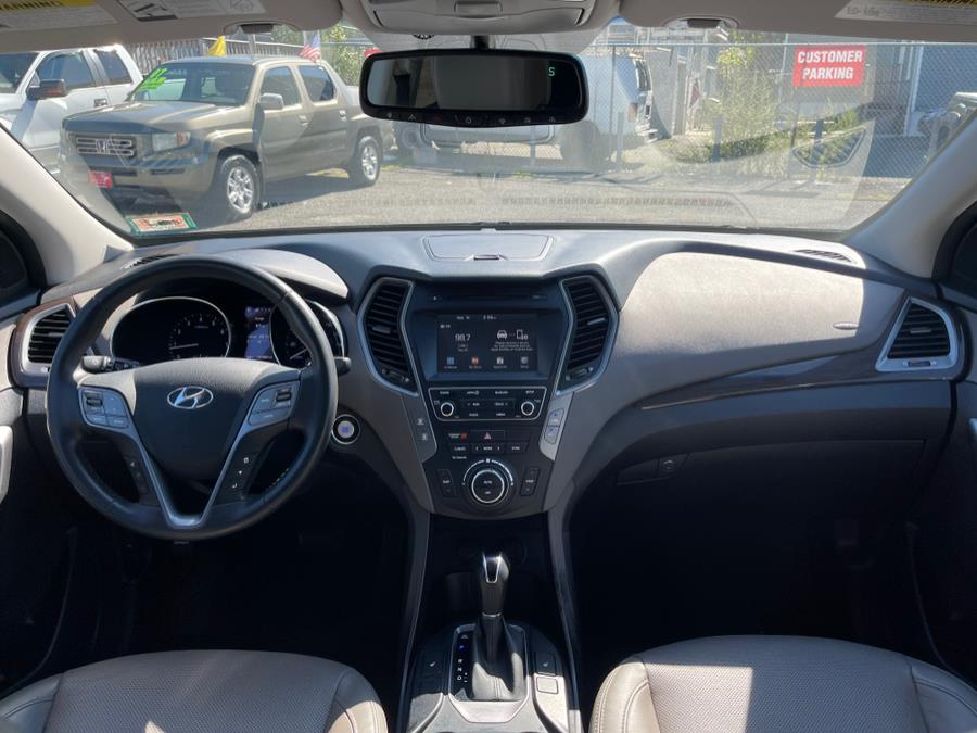 2017 Hyundai Santa Fe Sport 2.0T Auto AWD photo