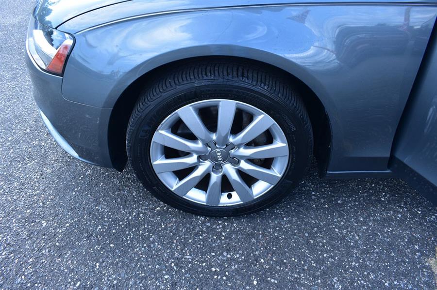 2014 Audi A4 2.0T quattro Premium photo