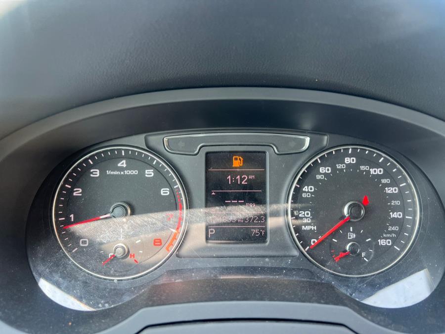 2017 Audi Q3 2.0 TFSI Premium quattro AWD photo
