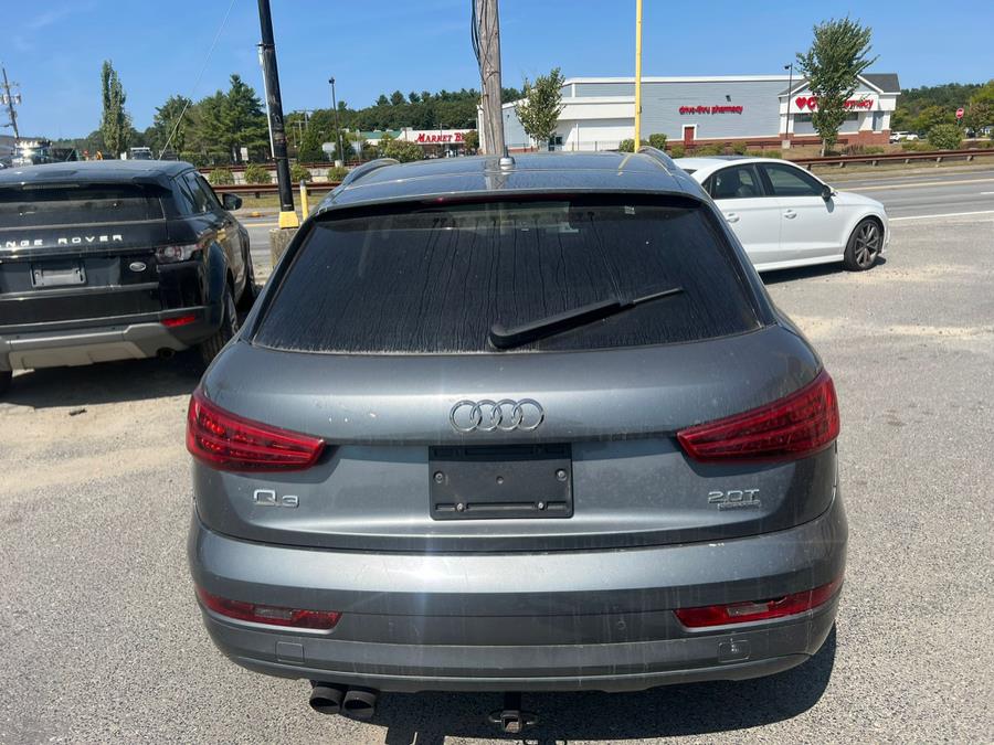 2017 Audi Q3 2.0 TFSI Premium quattro AWD photo