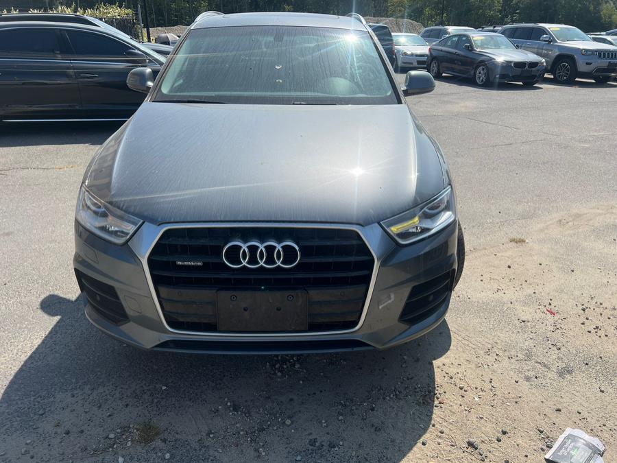 2017 Audi Q3 2.0 TFSI Premium quattro AWD photo