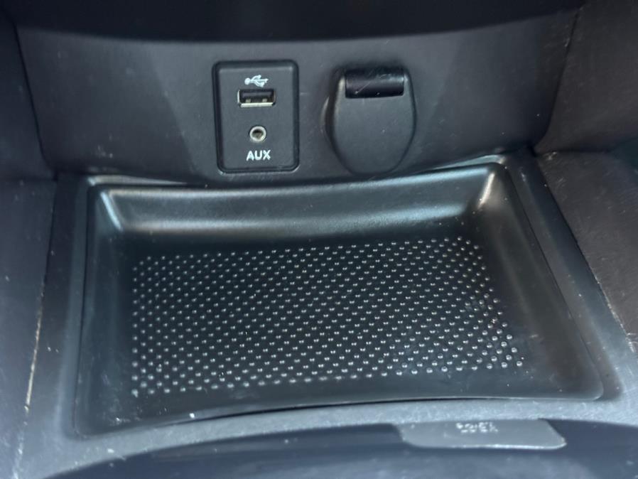 2016 Nissan Rogue S photo