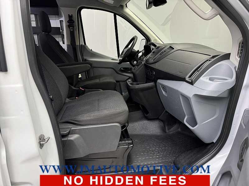 2019 Ford TRANSIT LOW ROOF VAN SWB W/RIGHT SLIDI photo