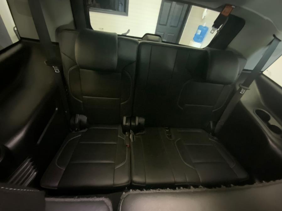 2019 GMC Yukon 4WD 4dr SLT photo