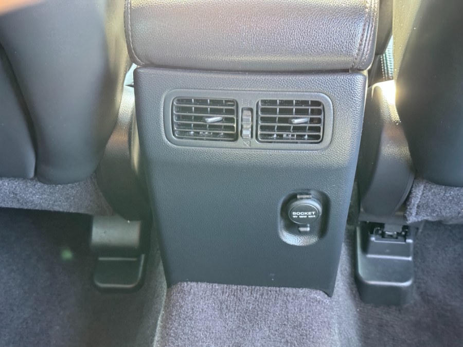 2014 Infiniti QX70 photo