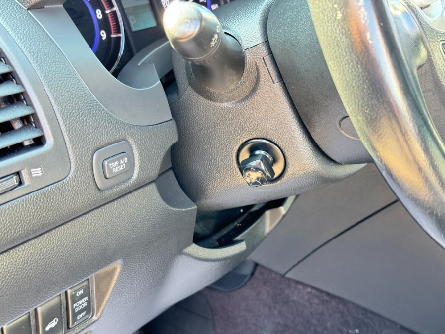 2014 Infiniti QX70 photo