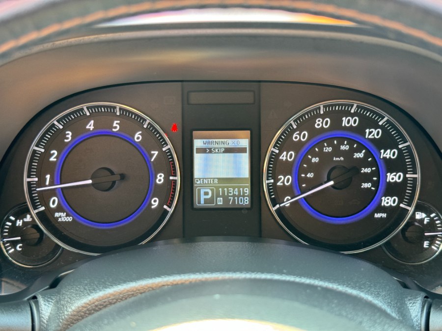 2014 Infiniti QX70 photo