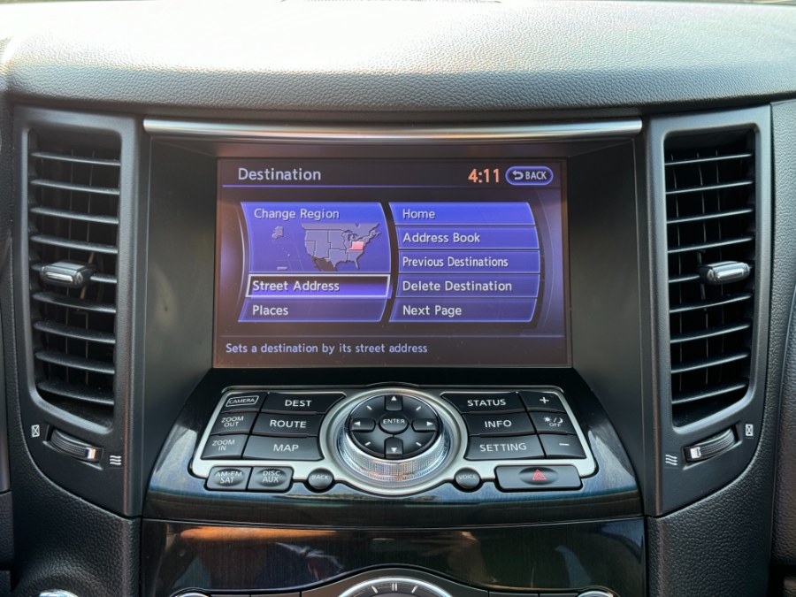 2014 Infiniti QX70 photo
