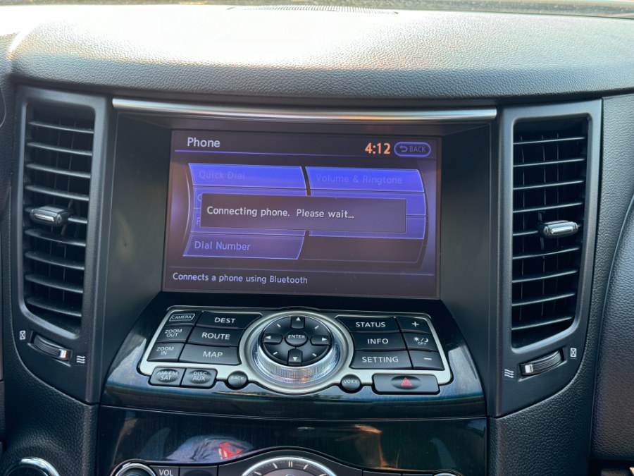 2014 Infiniti QX70 photo
