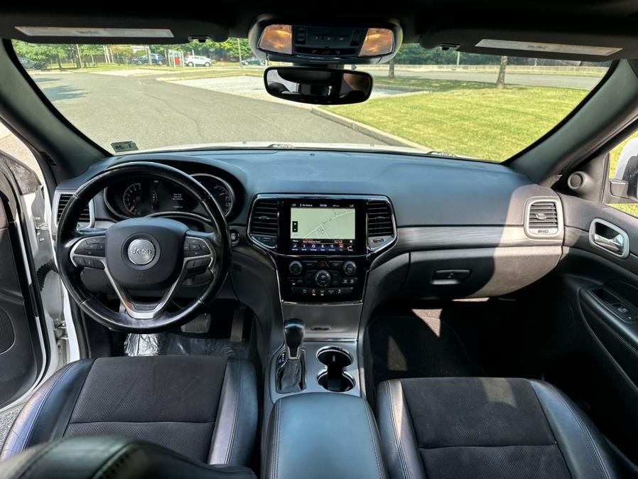 2020 Jeep Grand Cherokee Altitude 4x4 photo