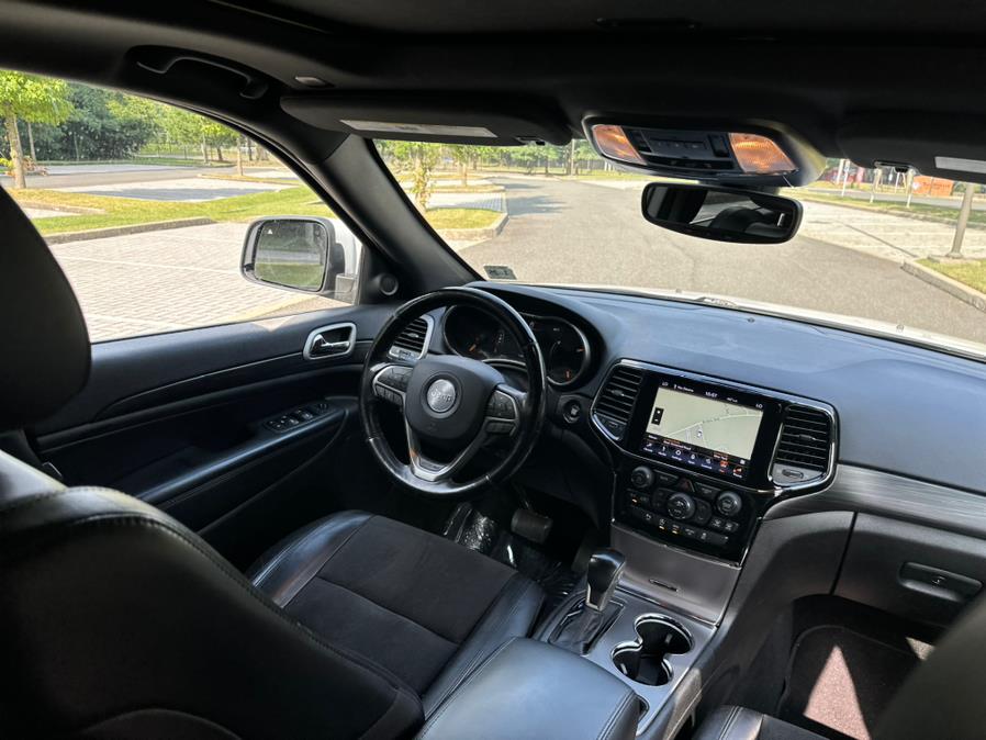 2020 Jeep Grand Cherokee Altitude 4x4 photo