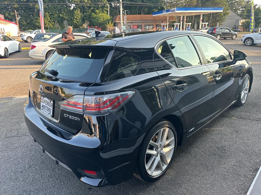 2015 Lexus CT 200h 5dr Sdn Hybrid photo