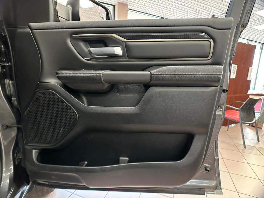 2022 RAM 1500 REBEL 4x4 Crew Cab 5''7