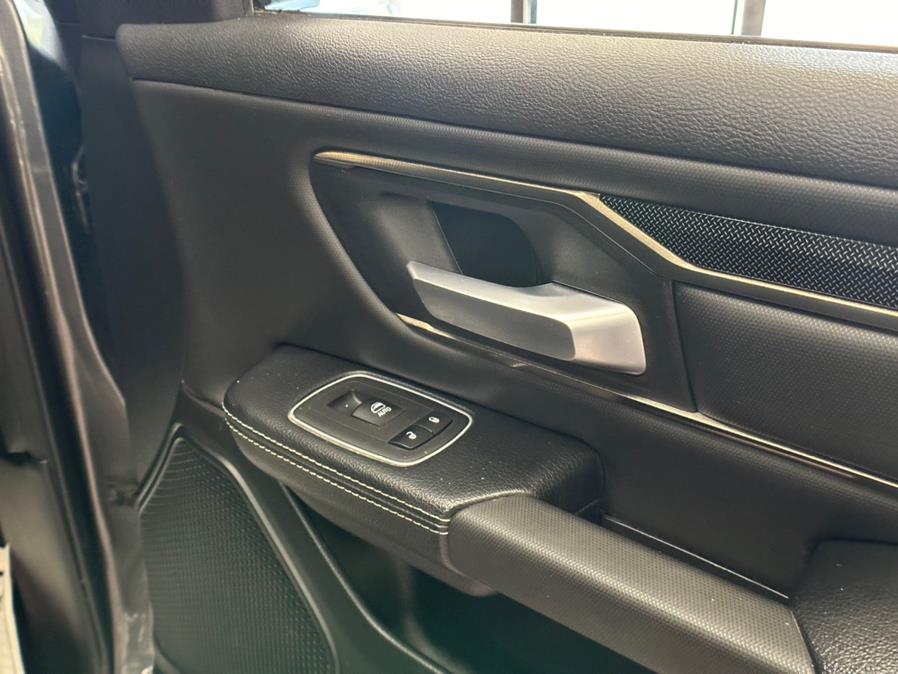 2022 RAM 1500 REBEL 4x4 Crew Cab 5''7