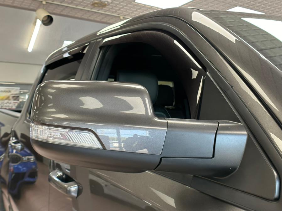 2022 RAM 1500 REBEL 4x4 Crew Cab 5''7