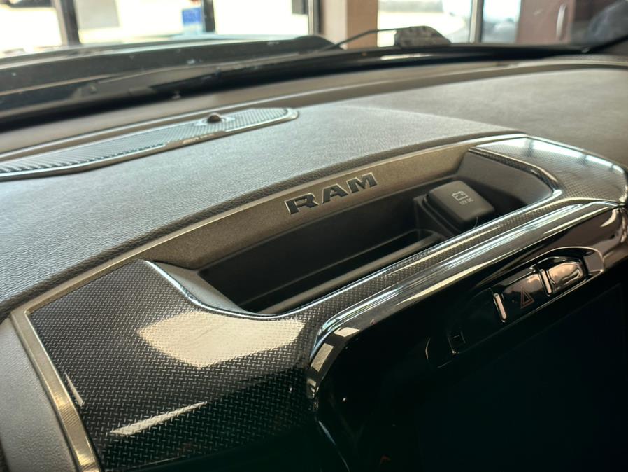 2022 RAM 1500 REBEL 4x4 Crew Cab 5''7