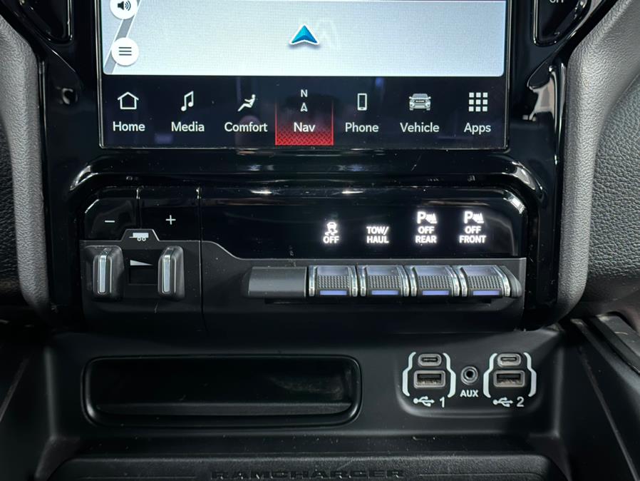 2022 RAM 1500 REBEL 4x4 Crew Cab 5''7