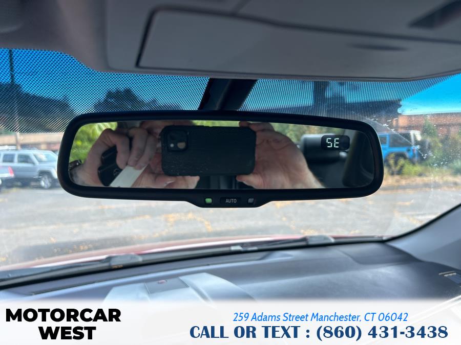 2012 Toyota Camry L photo
