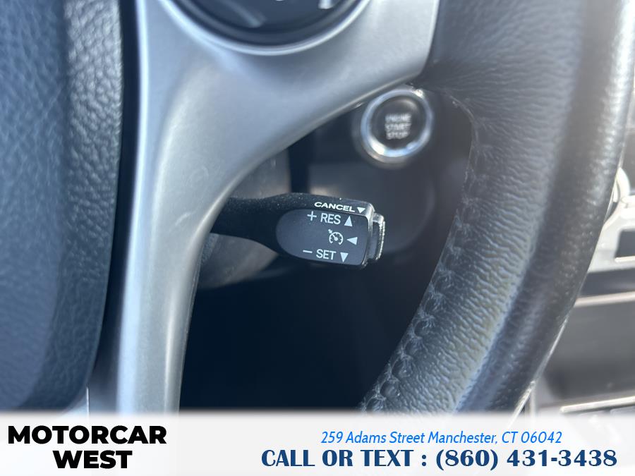 2012 Toyota Camry L photo