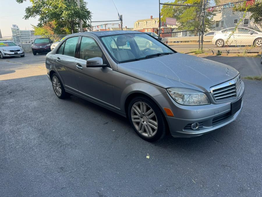 2010 Mercedes-Benz C-Class C300 4MATIC Sport photo