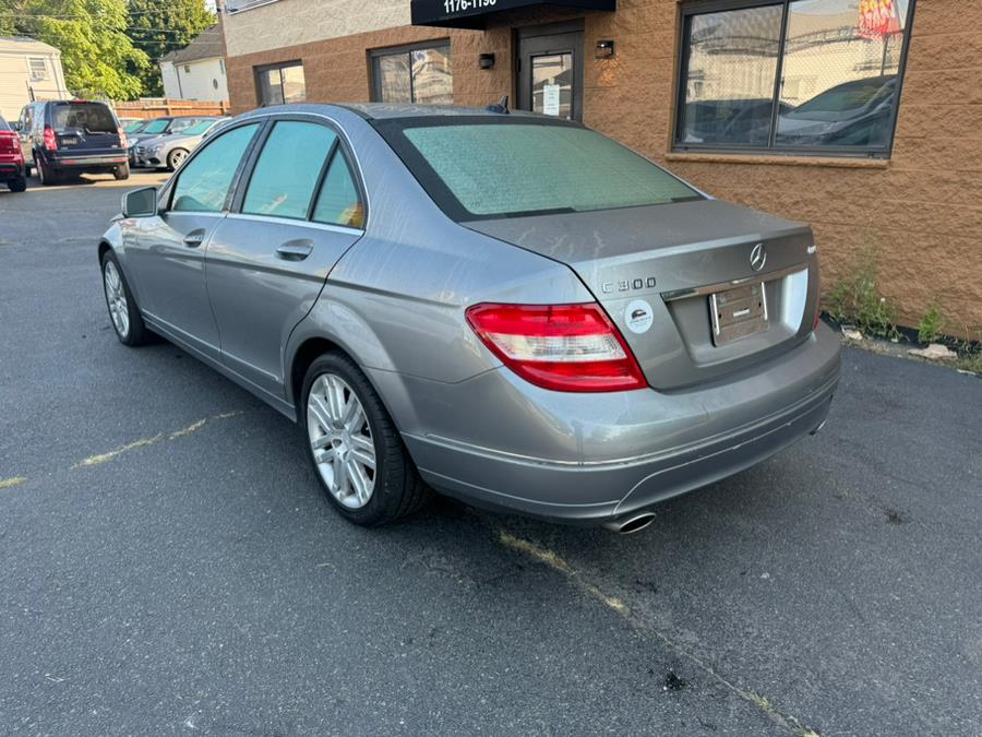2010 Mercedes-Benz C-Class C300 4MATIC Sport photo