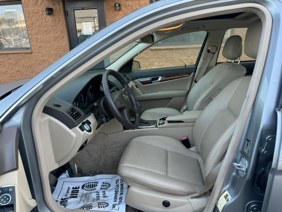 2010 Mercedes-Benz C-Class C300 4MATIC Sport photo