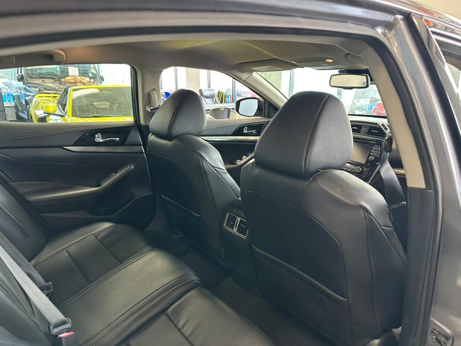 2021 Nissan Maxima SV 3.5L photo