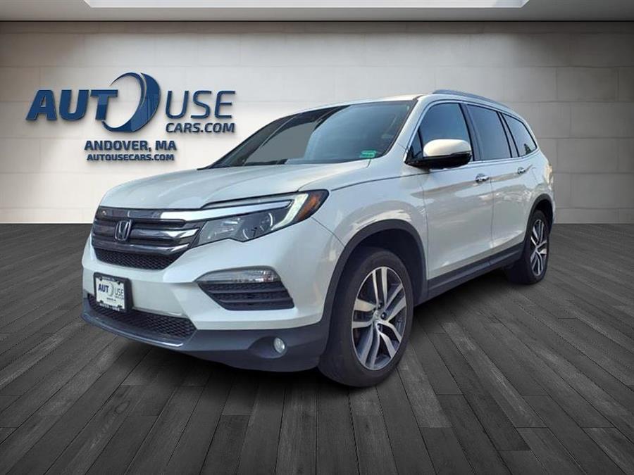 2017 Honda Pilot TOURING photo
