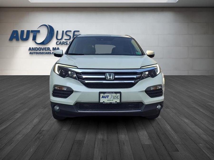 2017 Honda Pilot TOURING photo