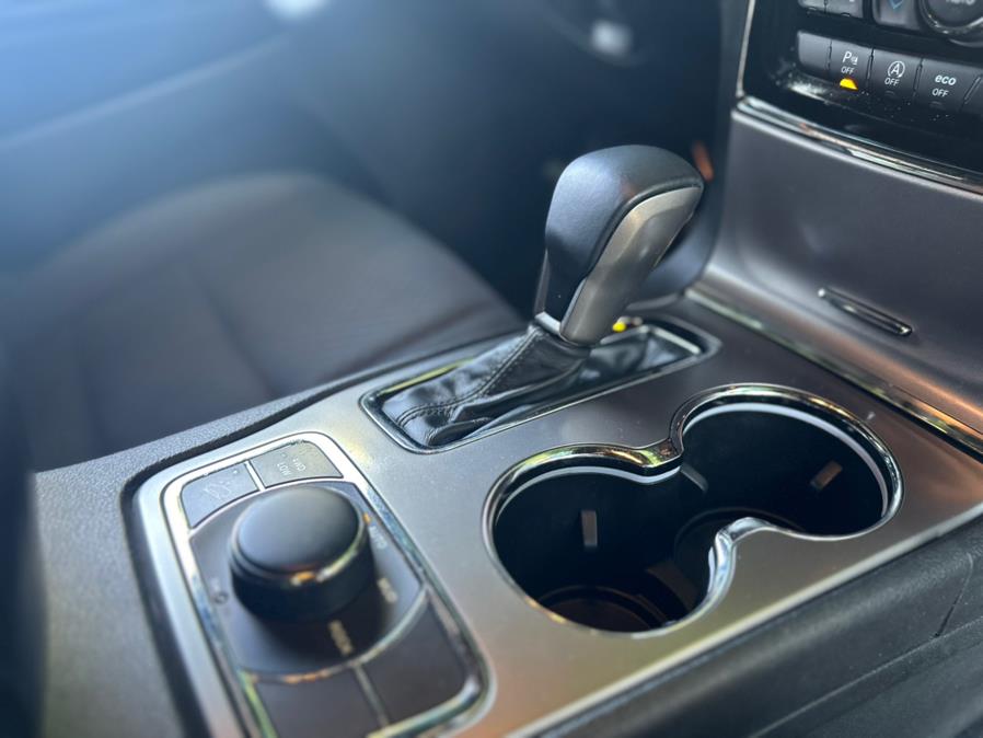 2019 Jeep Grand Cherokee Altitude 4x4 photo