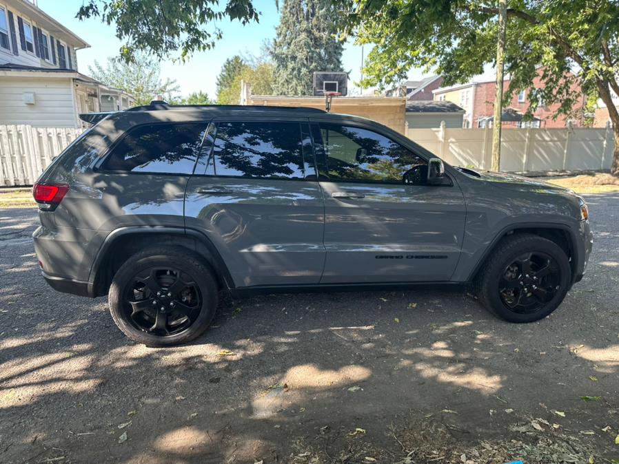 2019 Jeep Grand Cherokee Altitude 4x4 photo