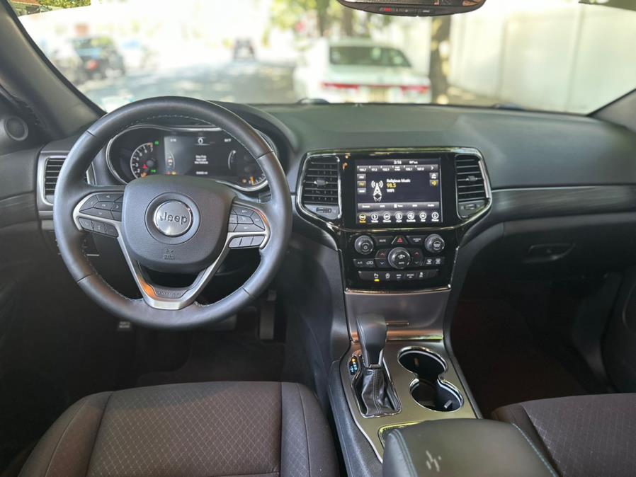 2019 Jeep Grand Cherokee Altitude 4x4 photo