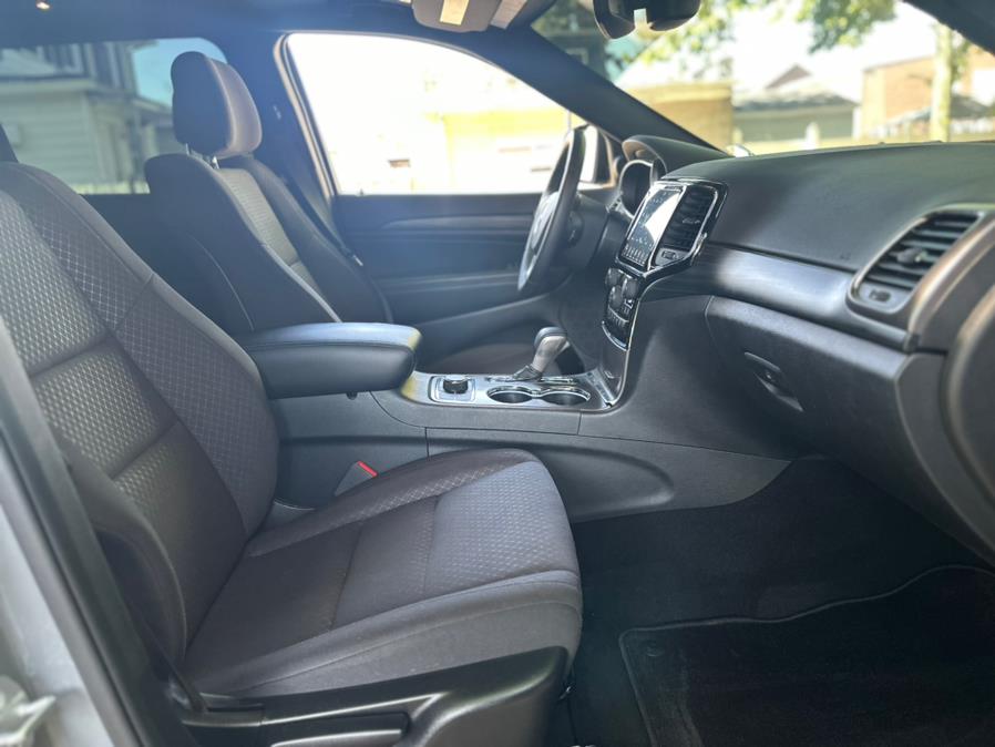 2019 Jeep Grand Cherokee Altitude 4x4 photo