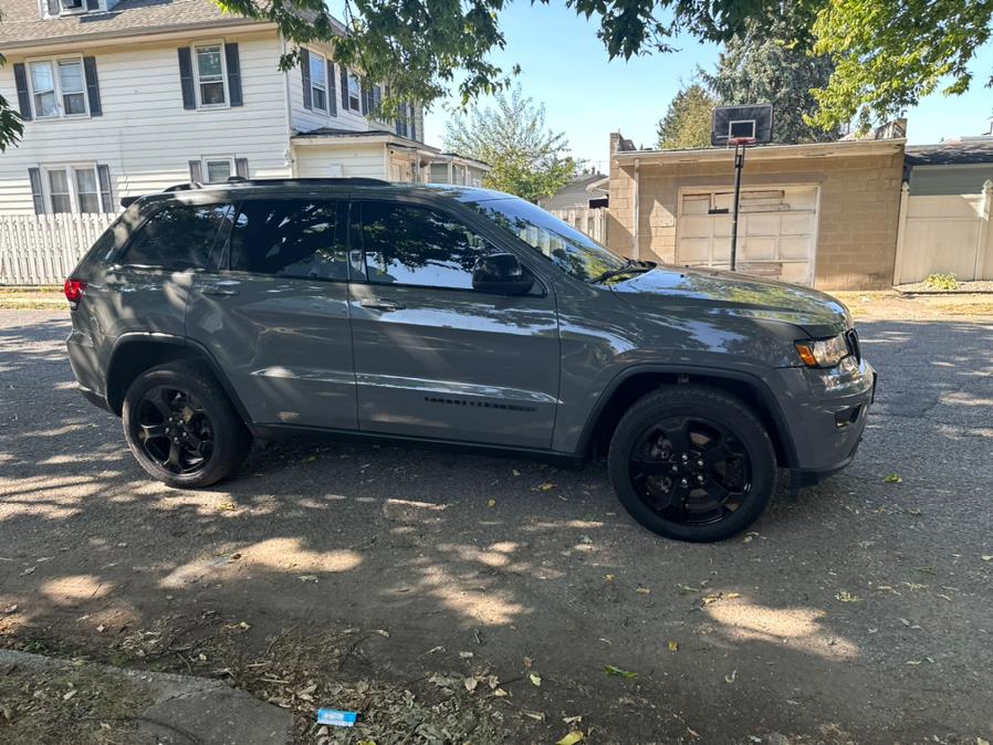 2019 Jeep Grand Cherokee Altitude 4x4 photo