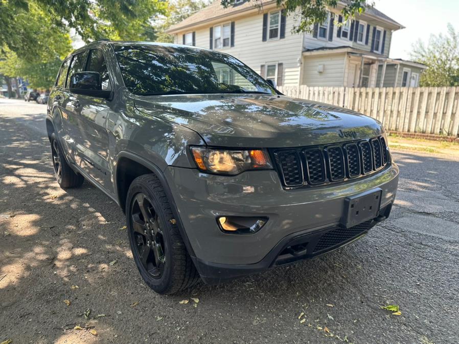 2019 Jeep Grand Cherokee Altitude 4x4 photo