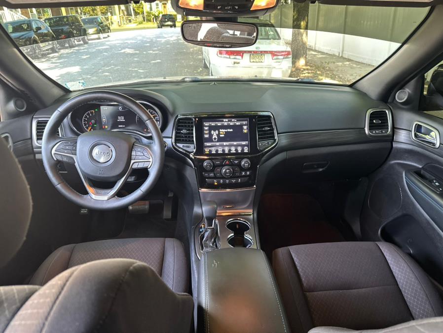 2019 Jeep Grand Cherokee Altitude 4x4 photo