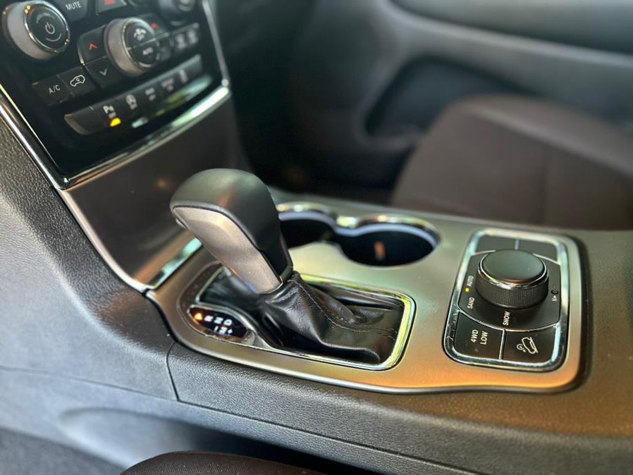 2019 Jeep Grand Cherokee Altitude 4x4 photo