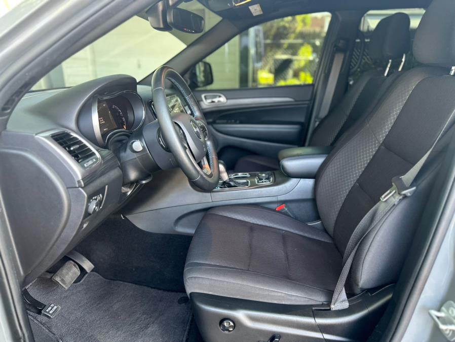 2019 Jeep Grand Cherokee Altitude 4x4 photo