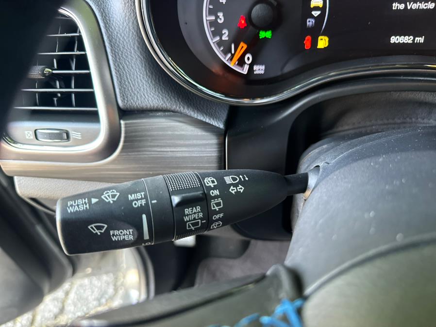 2019 Jeep Grand Cherokee Altitude 4x4 photo