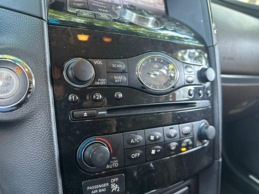 2013 Infiniti FX37 photo