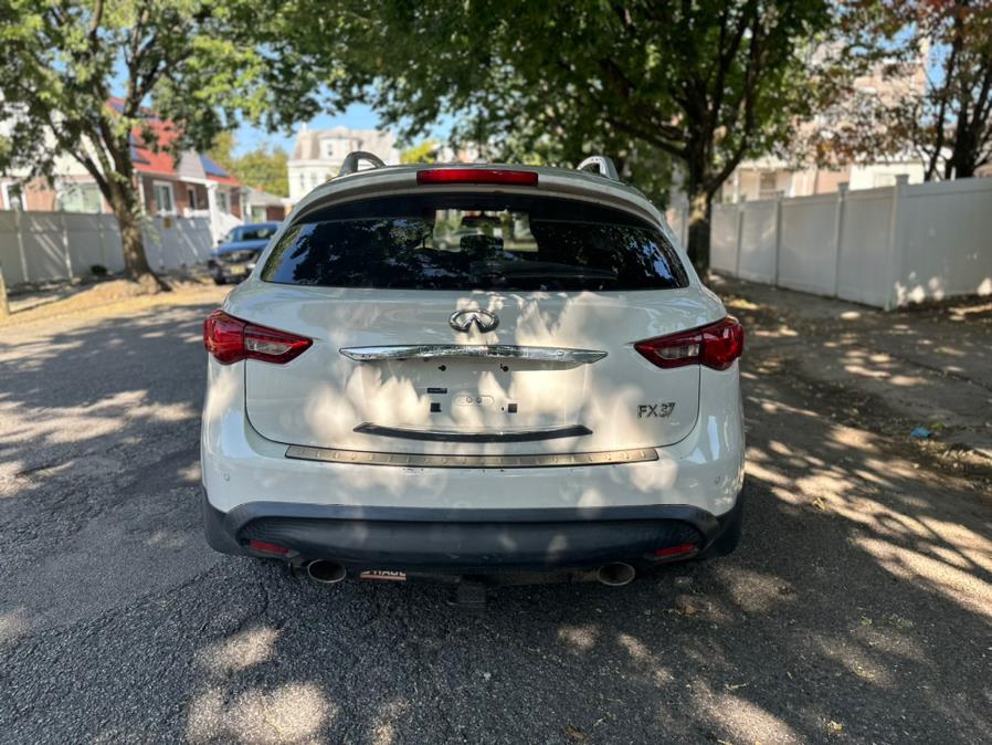 2013 Infiniti FX37 photo