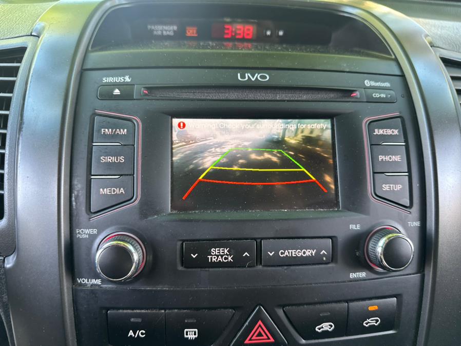 2013 Kia Sorento LX photo
