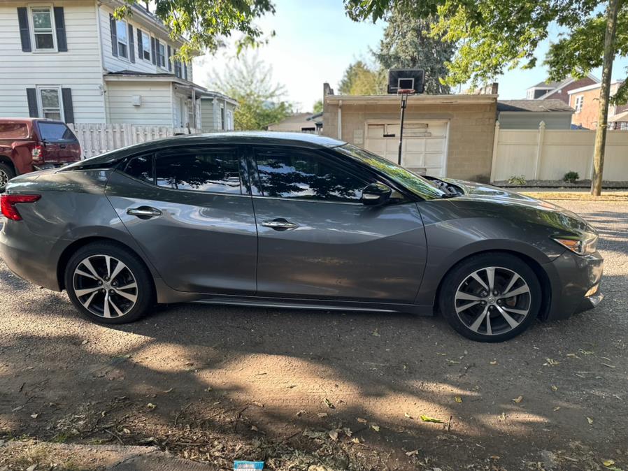 2017 Nissan Maxima SV 3.5L photo