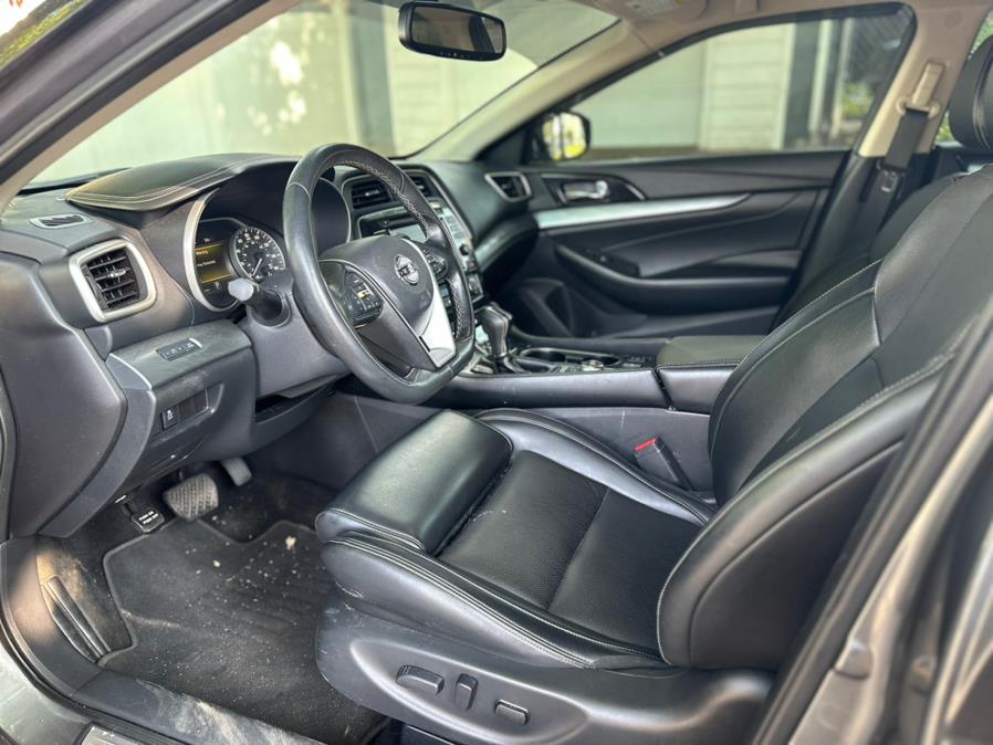 2017 Nissan Maxima SV 3.5L photo